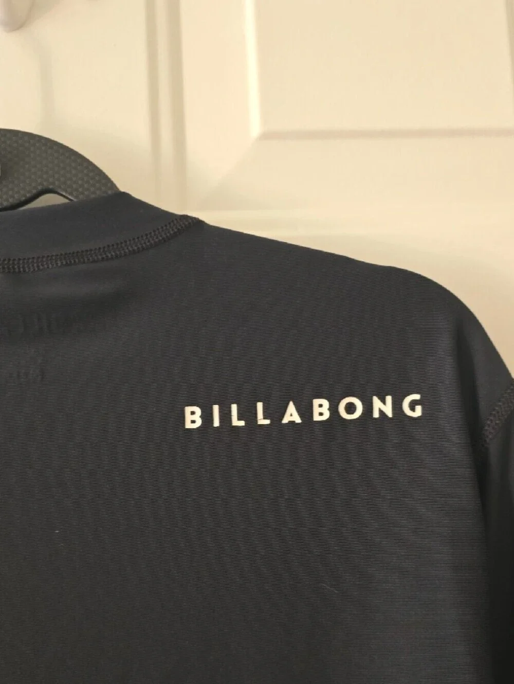 Billabong Black Short-Sleeve Hawaii Graphic Tee